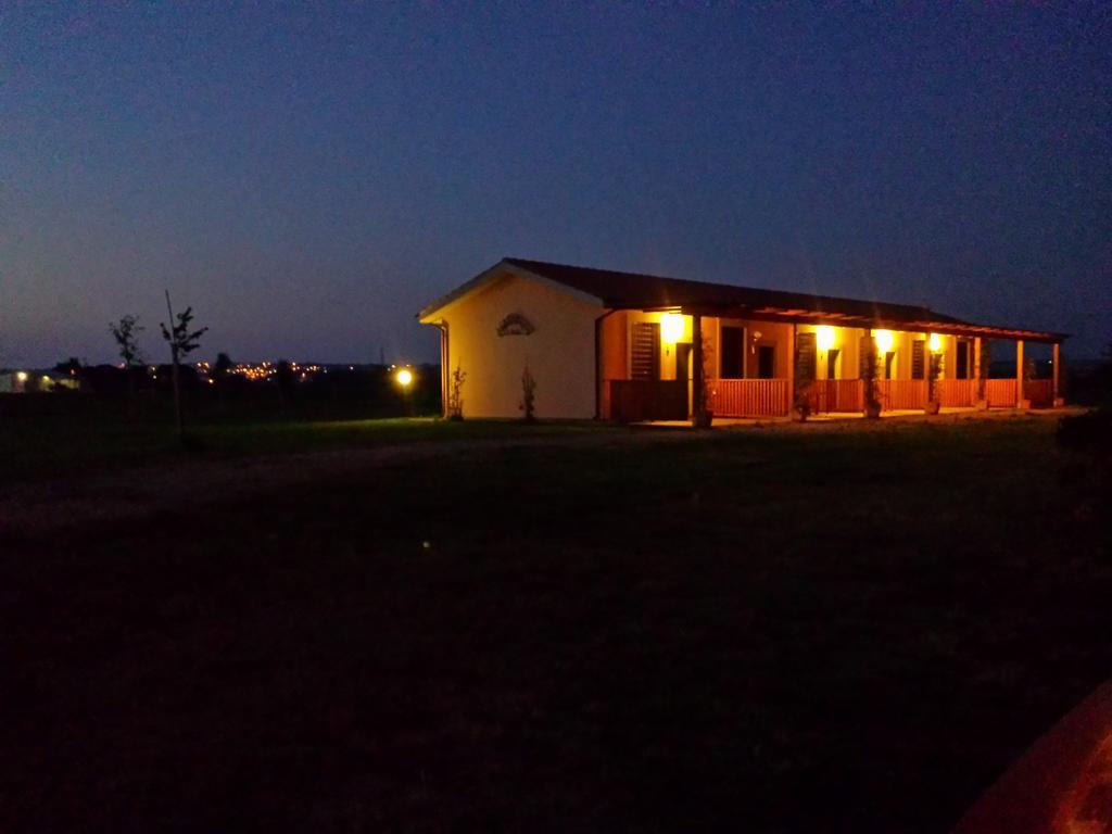 Agriturismo San Matteo ตาร์กวิเนีย ห้อง รูปภาพ